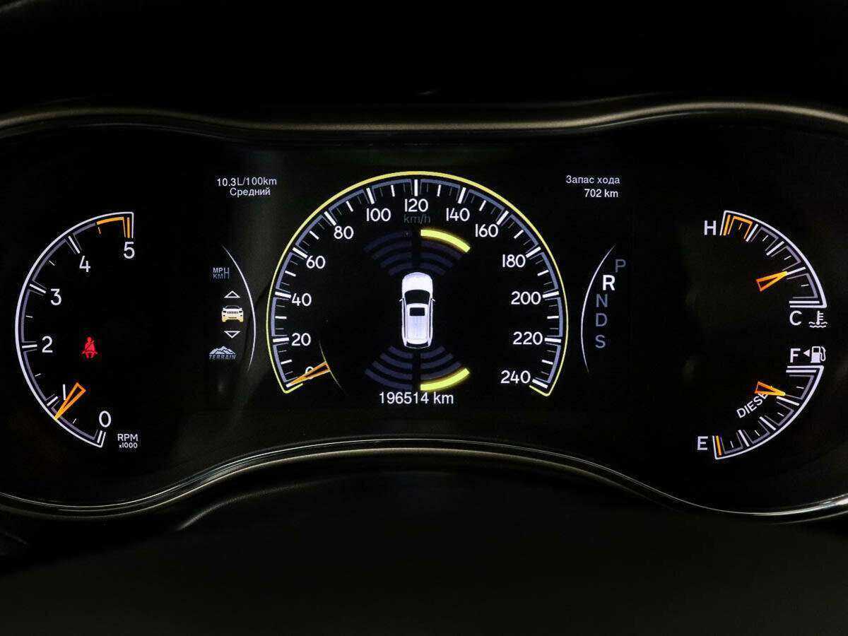 Jeep Grand Cherokee 2014 года с пробегом. Фото: #14