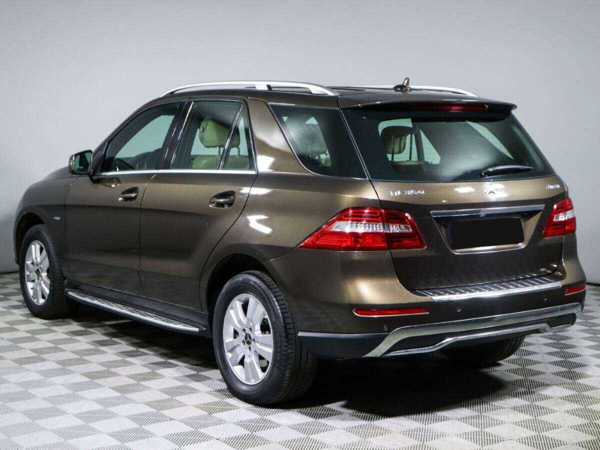 Mercedes-Benz M-Класс 2012 года с пробегом. Фото: #5