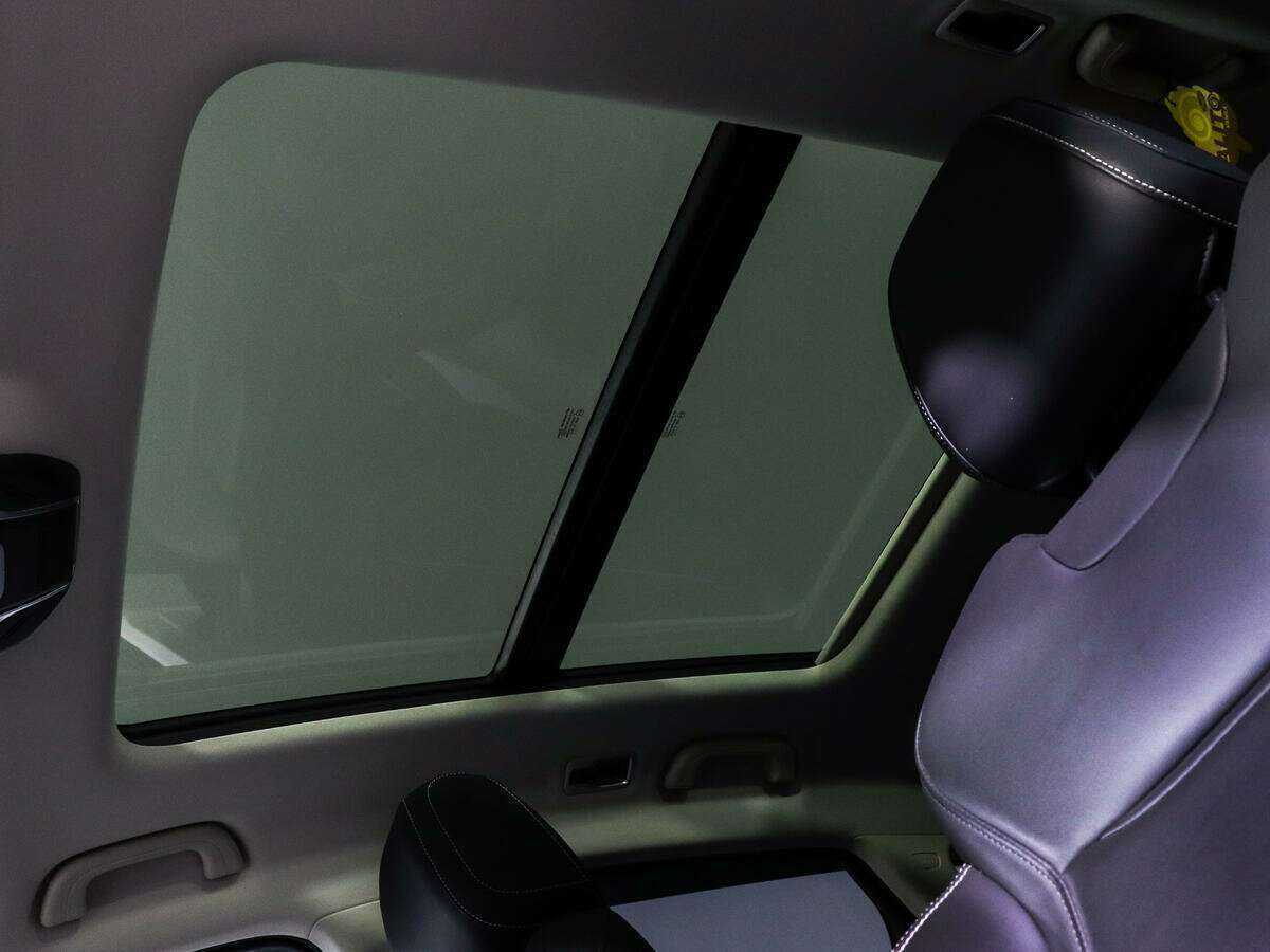 Geely Tugella 2022 года с пробегом. Фото: #11