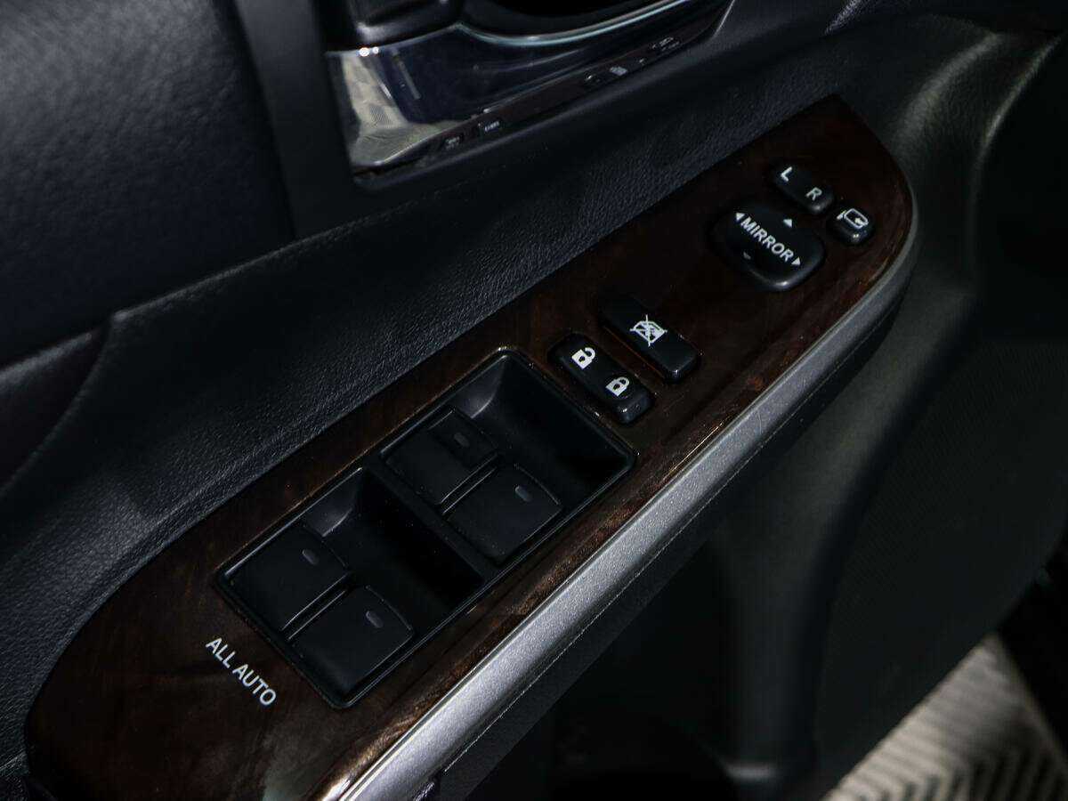 Toyota Camry 2017 года с пробегом. Фото: #16