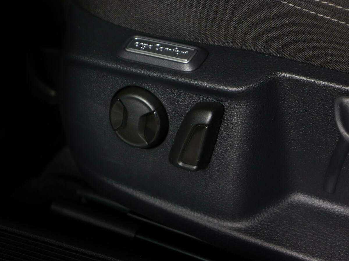 Volkswagen Passat 2015 года с пробегом. Фото: #15