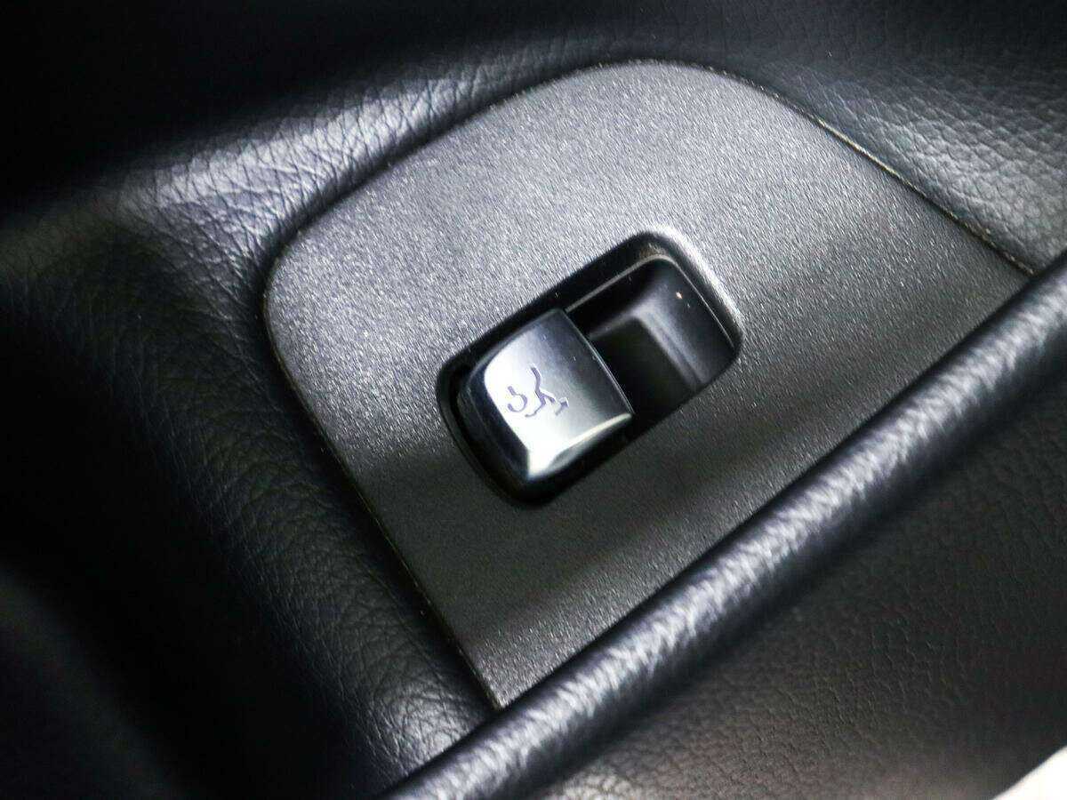 Mercedes-Benz E-Класс 2016 года с пробегом. Фото: #21