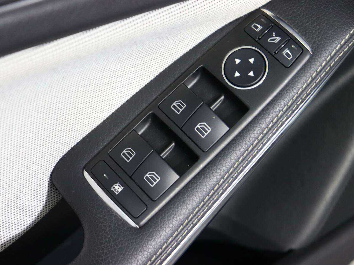 Mercedes-Benz A-Класс 2014 года с пробегом. Фото: #14