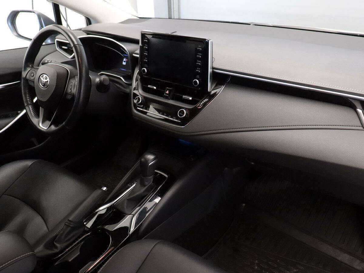 Toyota Corolla 2019 года с пробегом. Фото: #6