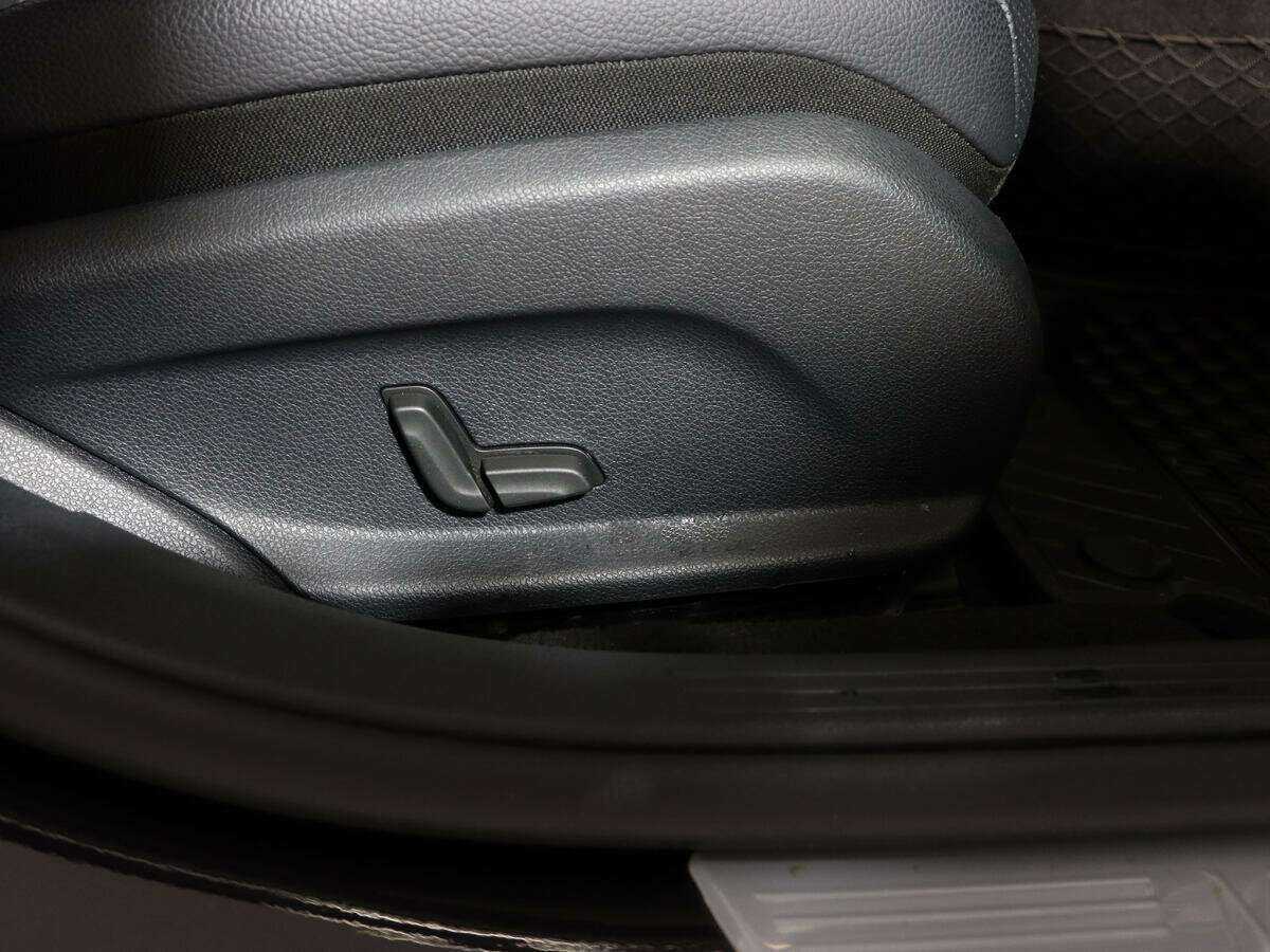 Mercedes-Benz E-Класс 2019 года с пробегом. Фото: #12