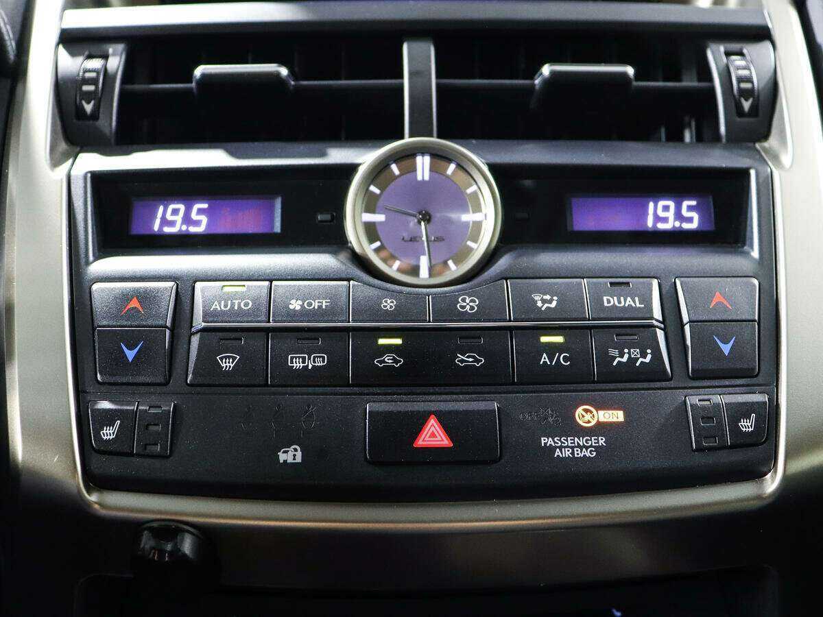 Lexus NX 2017 года с пробегом. Фото: #17