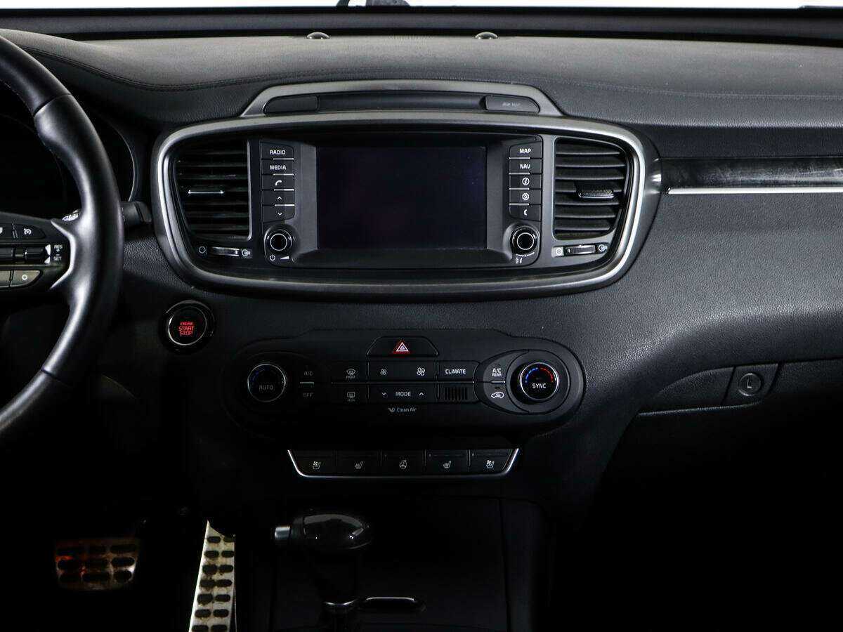 Kia Sorento 2017 года с пробегом. Фото: #11