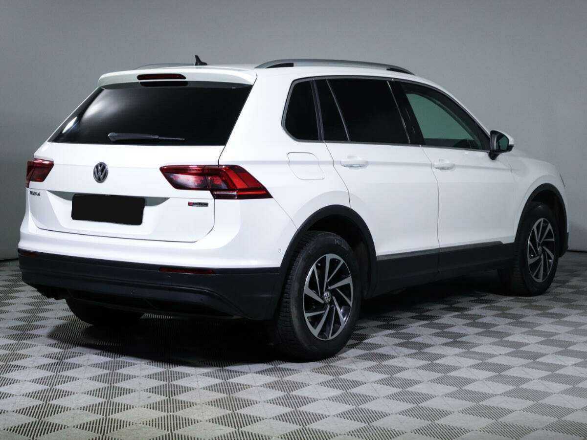Volkswagen Tiguan 2018 года с пробегом. Фото: #4