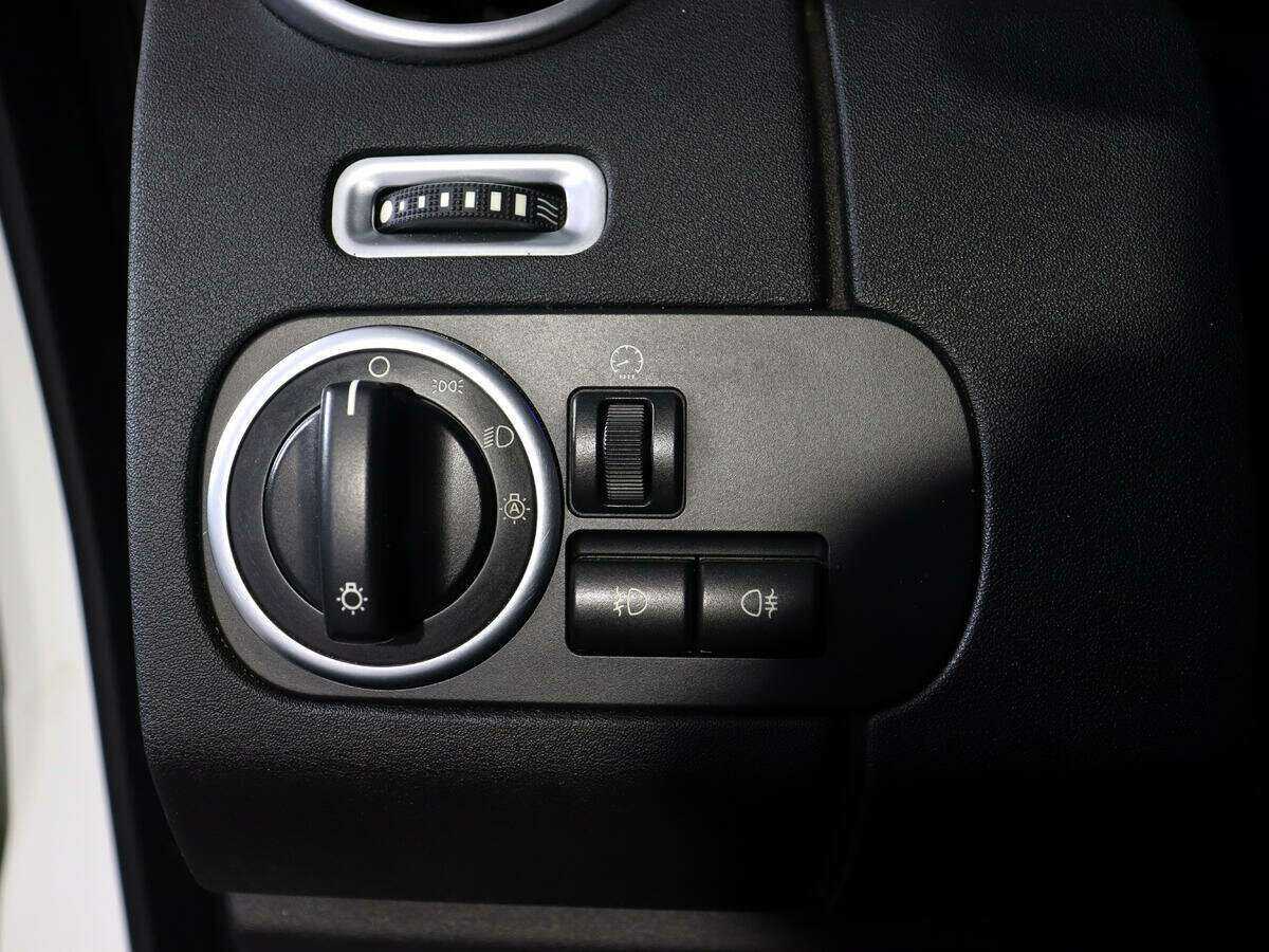 Land Rover Discovery 2013 года с пробегом. Фото: #19