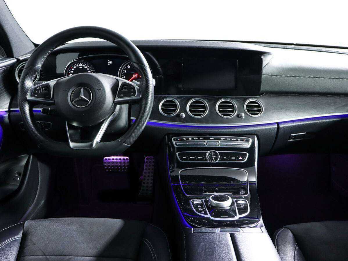 Mercedes-Benz E-Класс 2016 года с пробегом. Фото: #8