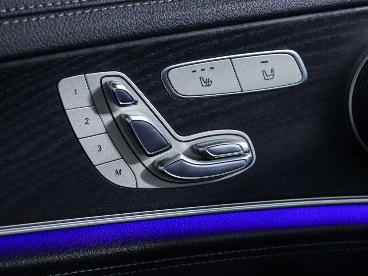 Mercedes-Benz E-Класс 2016 года с пробегом. Фото: #20