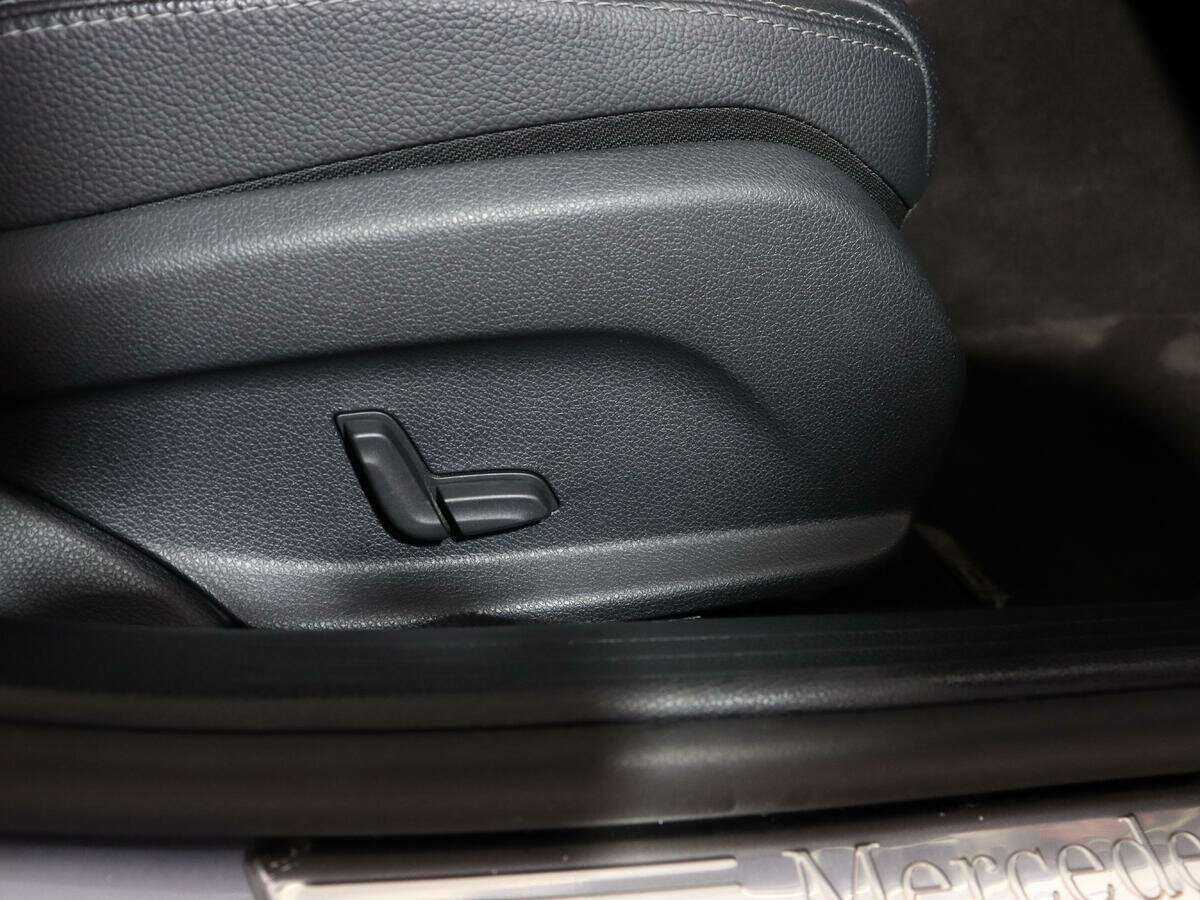 Mercedes-Benz C-Класс 2015 года с пробегом. Фото: #13