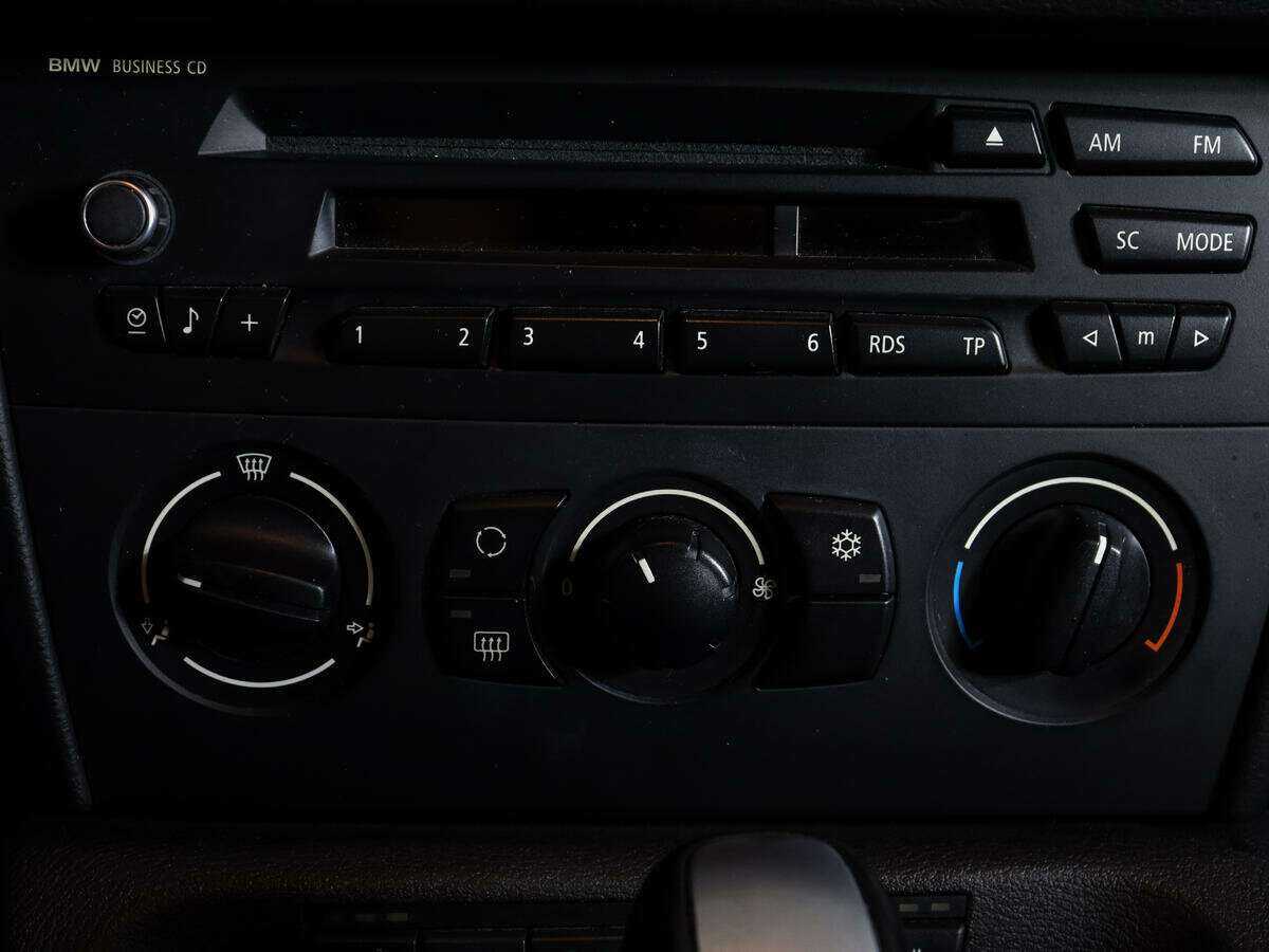 BMW X1 2012 года с пробегом. Фото: #14