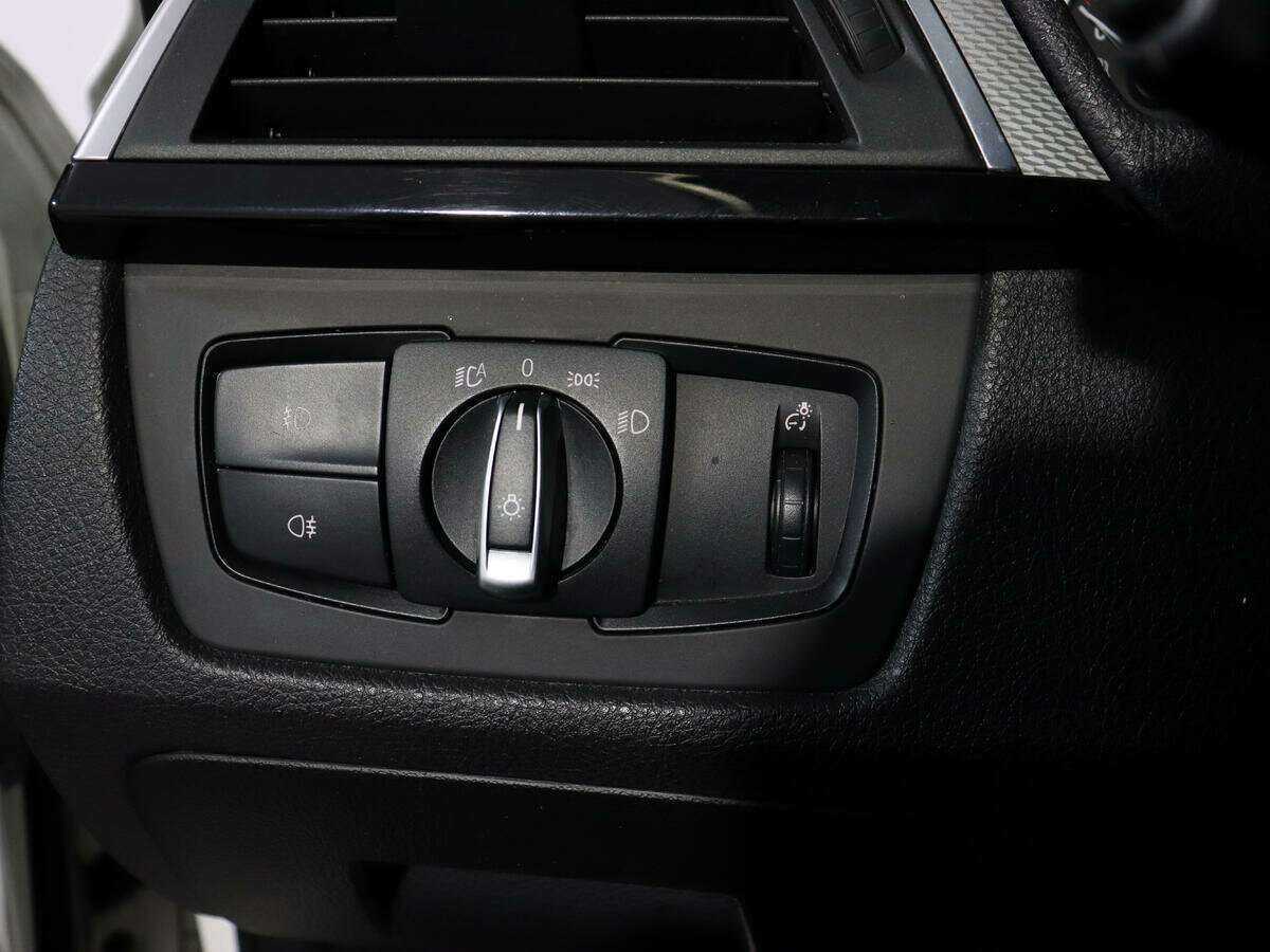 BMW 3 серии 2016 года с пробегом. Фото: #16