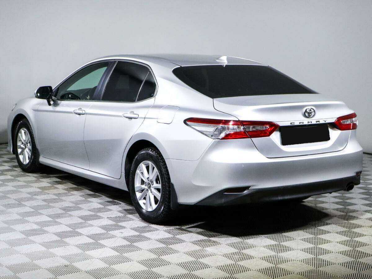 Toyota Camry 2020 года с пробегом. Фото: #6