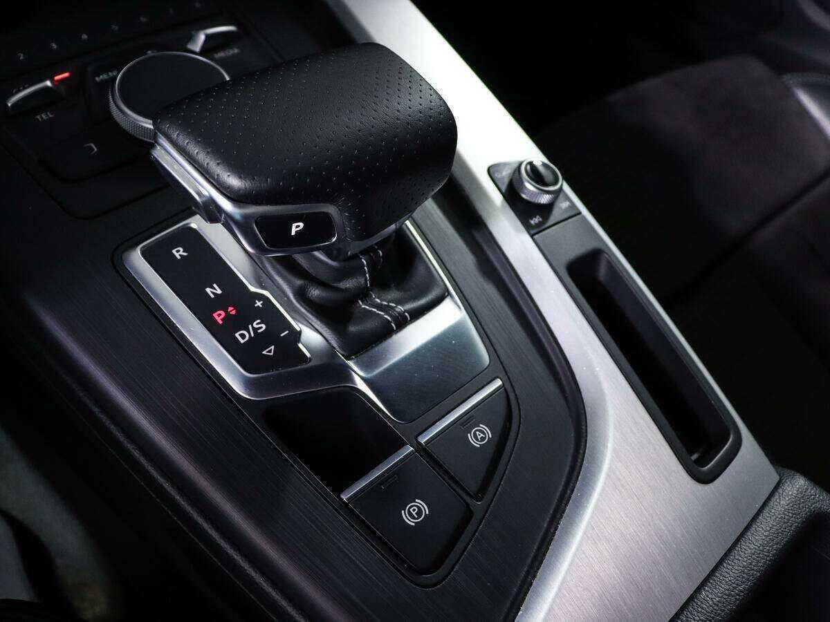 Audi A4 2017 года с пробегом. Фото: #14