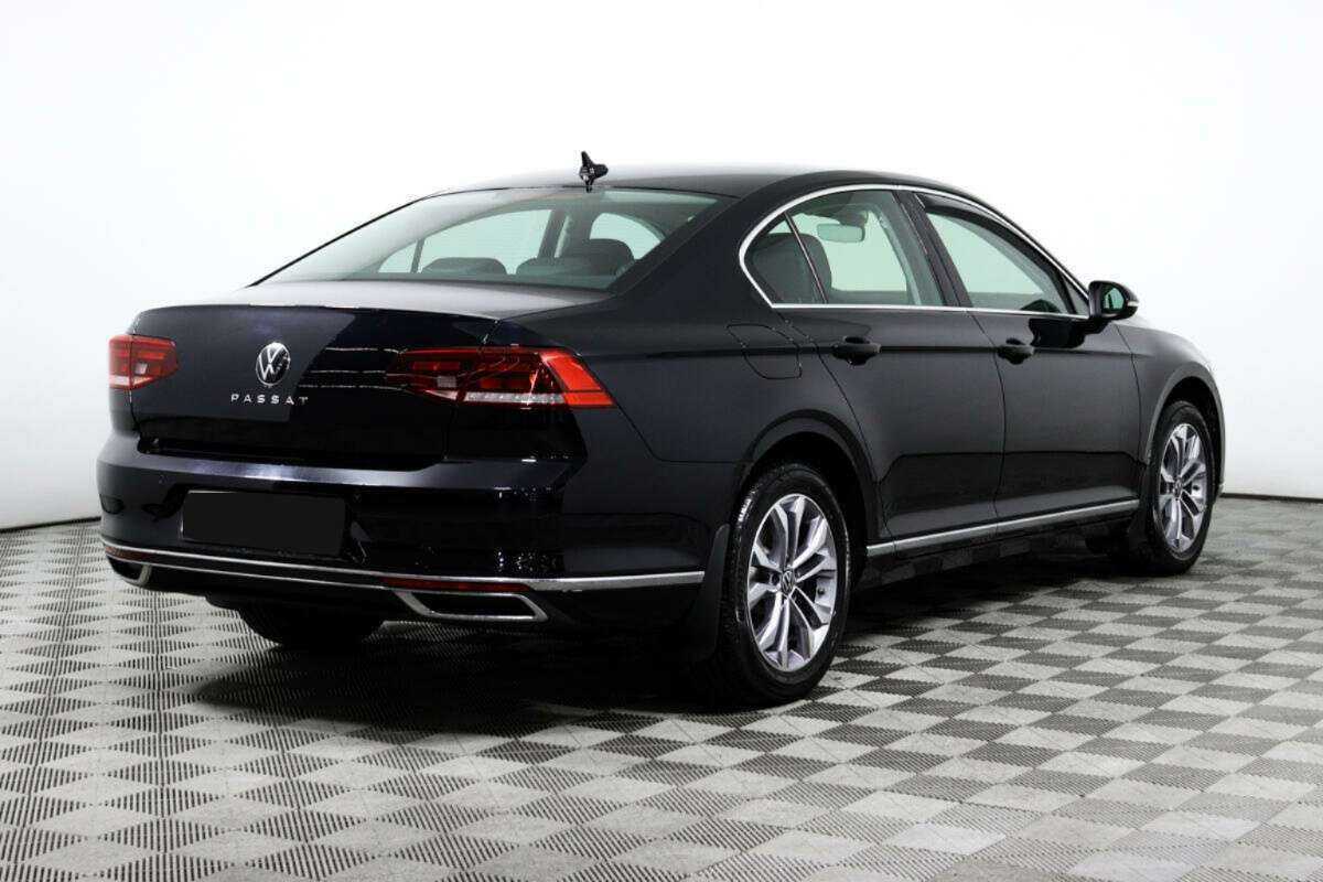 Volkswagen Passat 2021 года с пробегом. Фото: #4