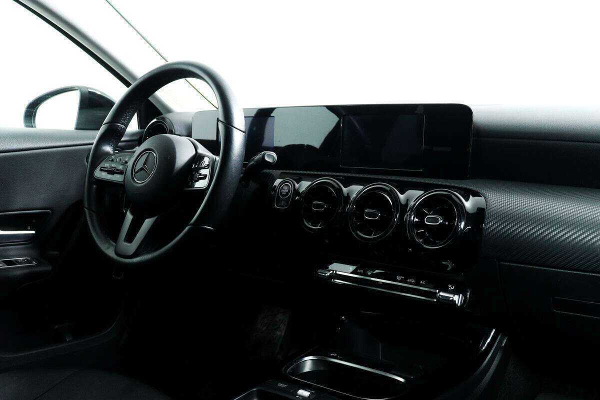 Mercedes-Benz A-Класс 2019 года с пробегом. Фото: #8