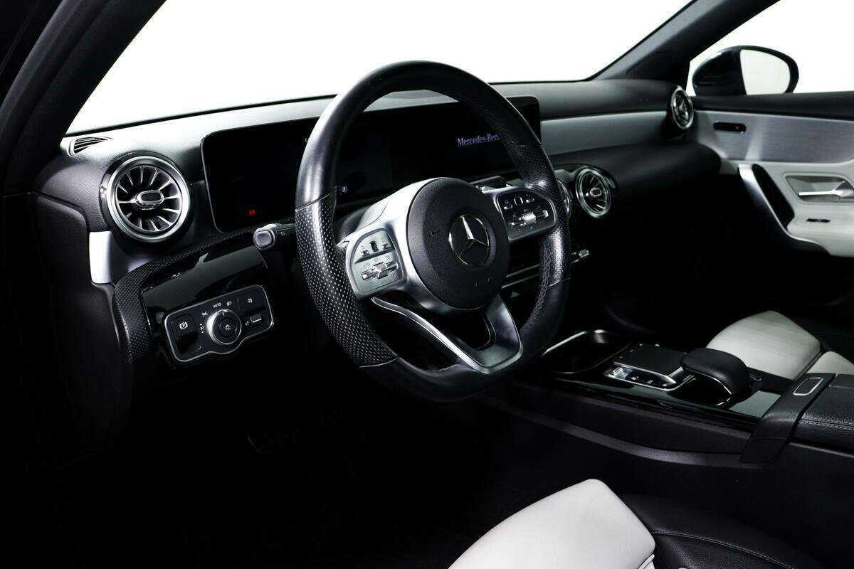 Mercedes-Benz A-Класс 2019 года с пробегом. Фото: #12