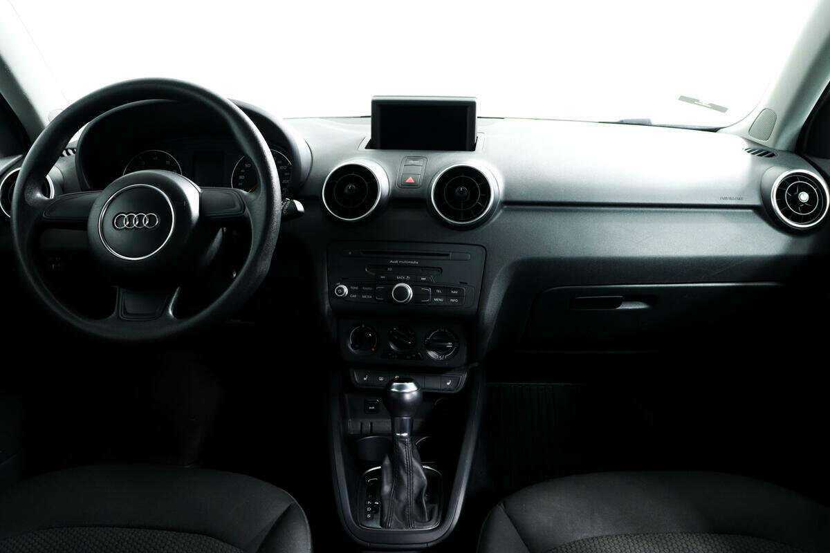 Audi A1 2012 года с пробегом. Фото: #10