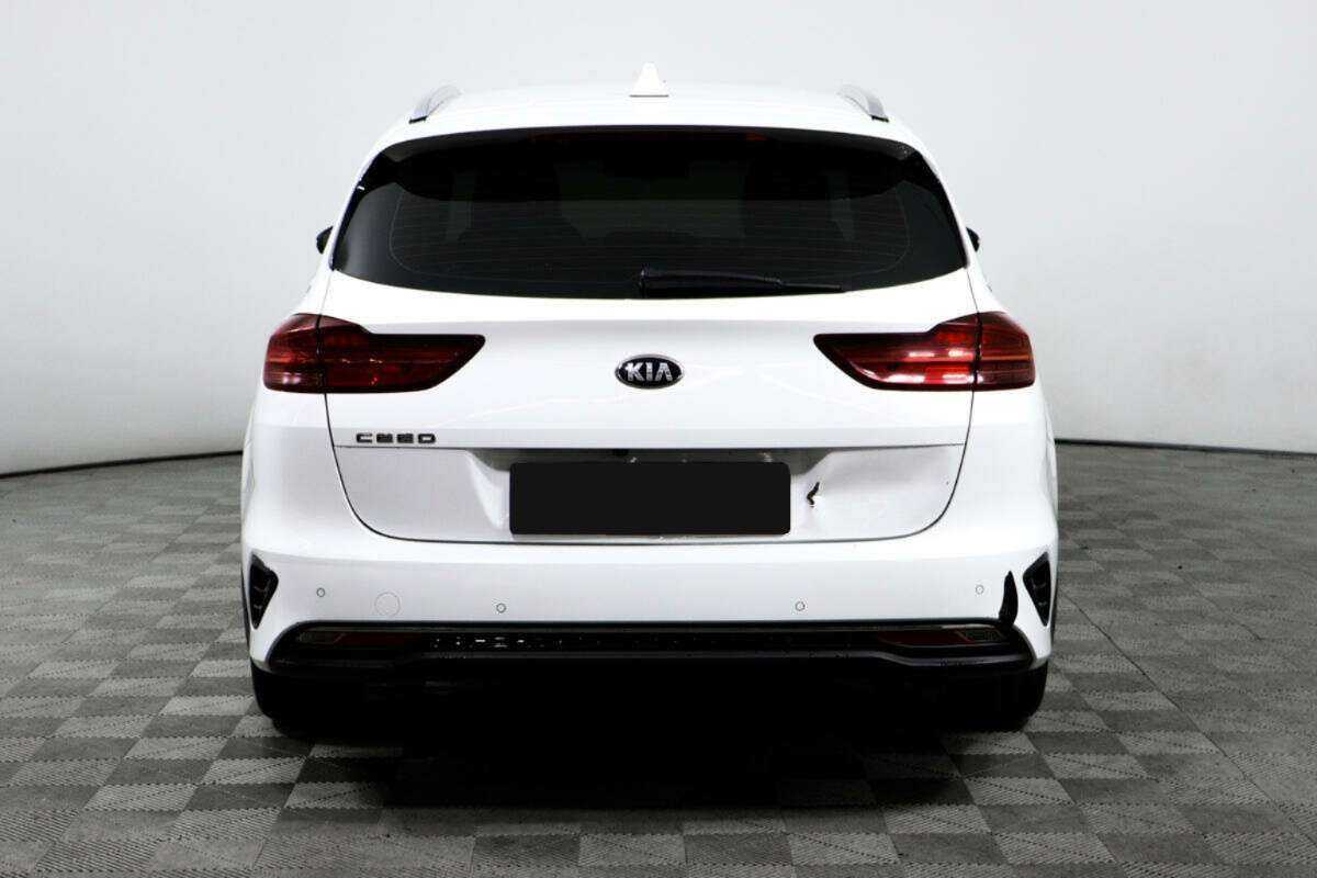 Kia Ceed 2019 года с пробегом. Фото: #5