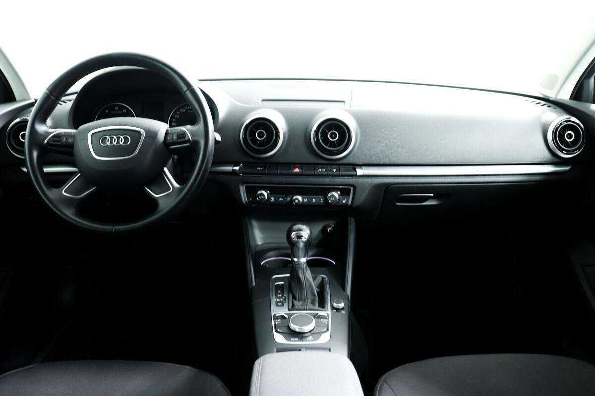 Audi A3 2015 года с пробегом. Фото: #10
