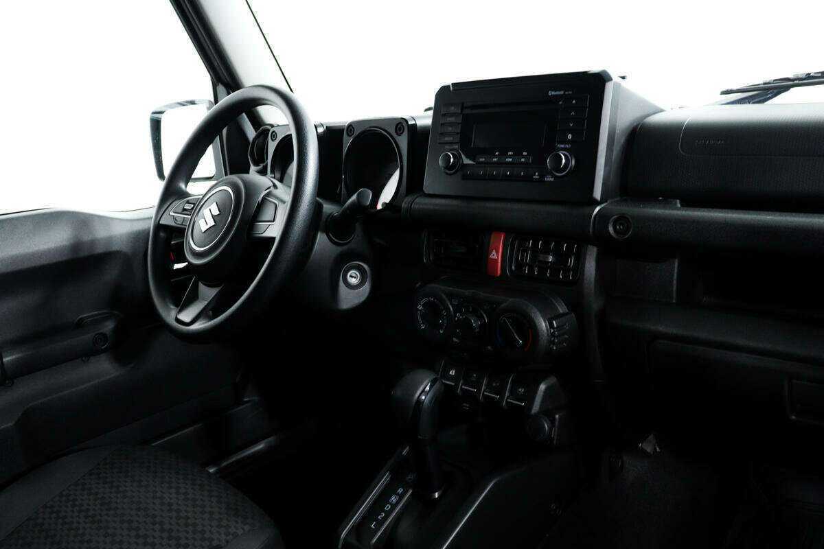 Suzuki Jimny 2020 года с пробегом. Фото: #7