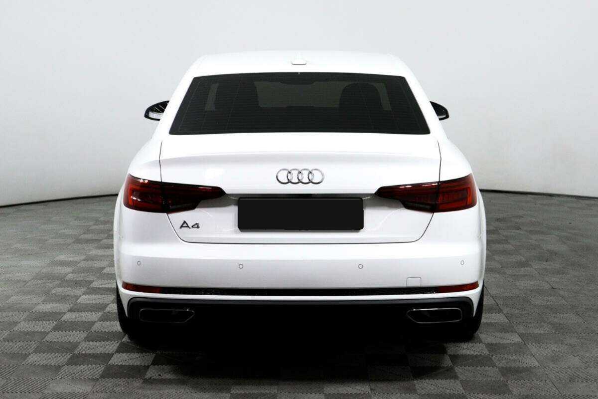 Audi A4 2019 года с пробегом. Фото: #5