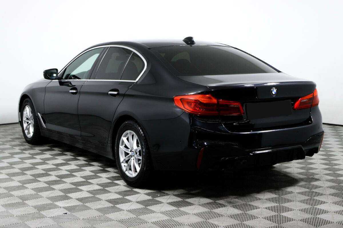 BMW 5 серии 2017 года с пробегом. Фото: #6