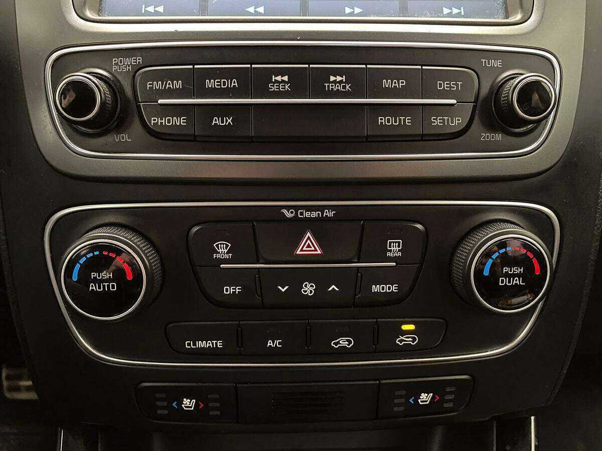 Kia Sorento 2015 года с пробегом. Фото: #17