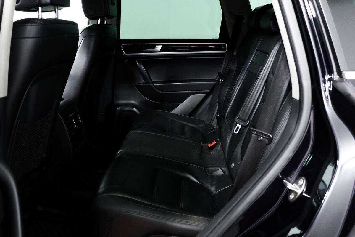 Volkswagen Touareg 2012 года с пробегом. Фото: #10