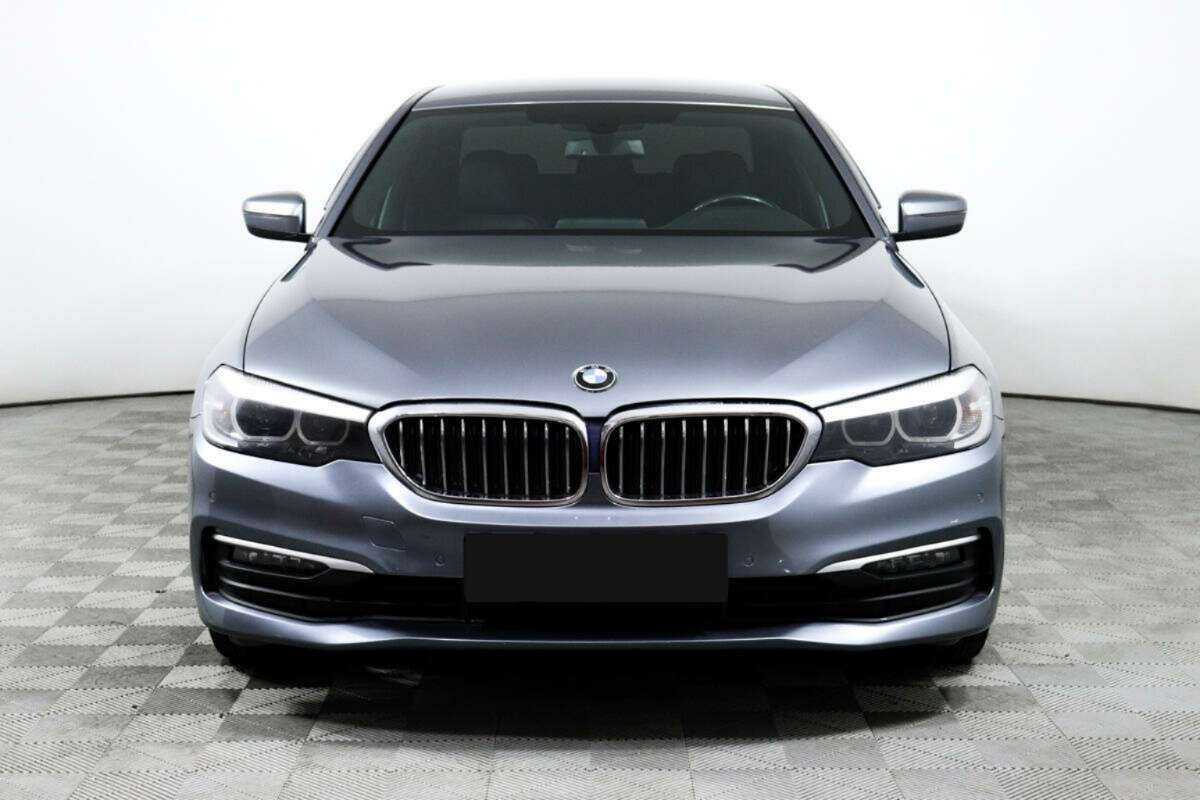 BMW 5 серии 2019 года с пробегом. Фото: #1
