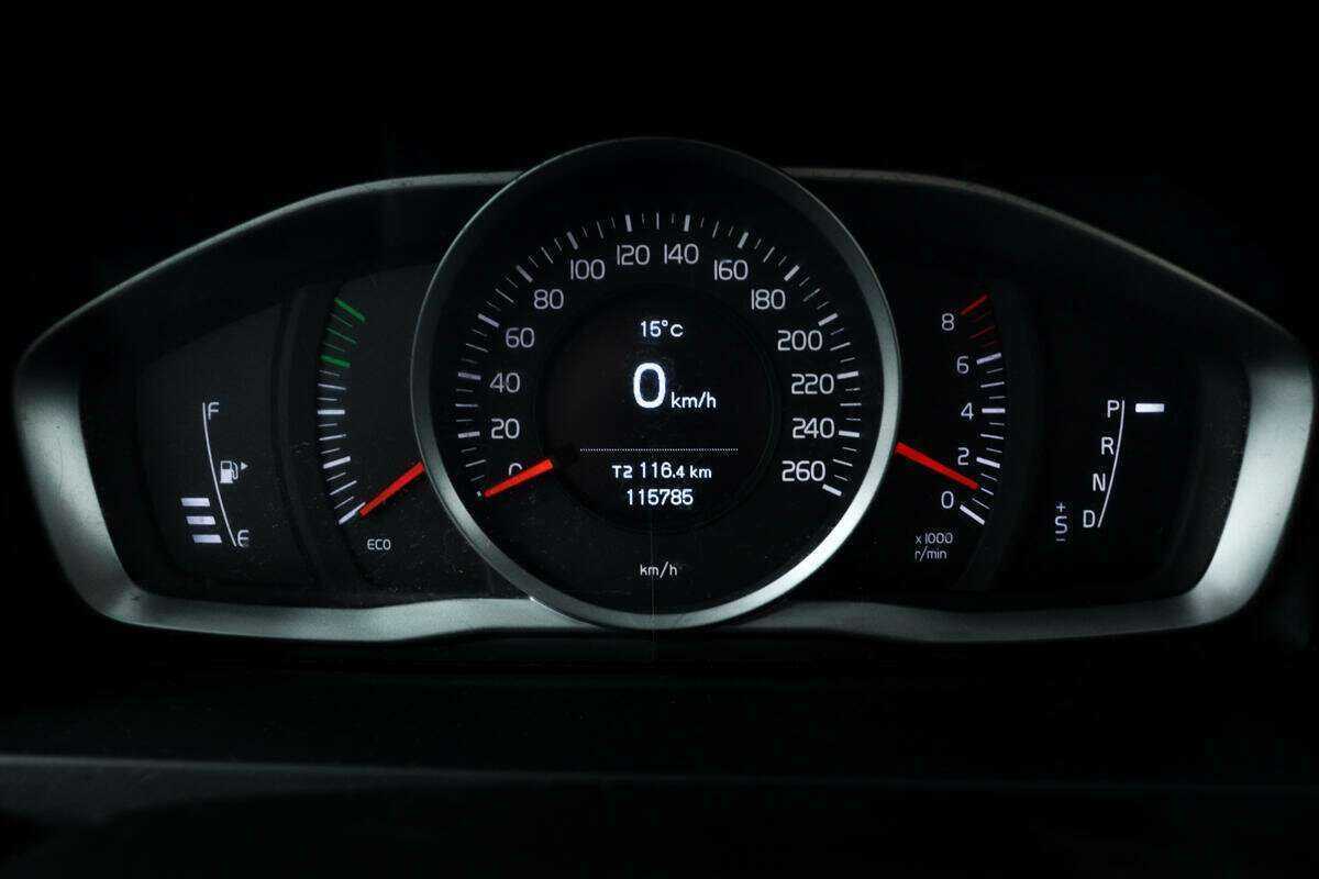 Volvo S60 2017 года с пробегом. Фото: #9