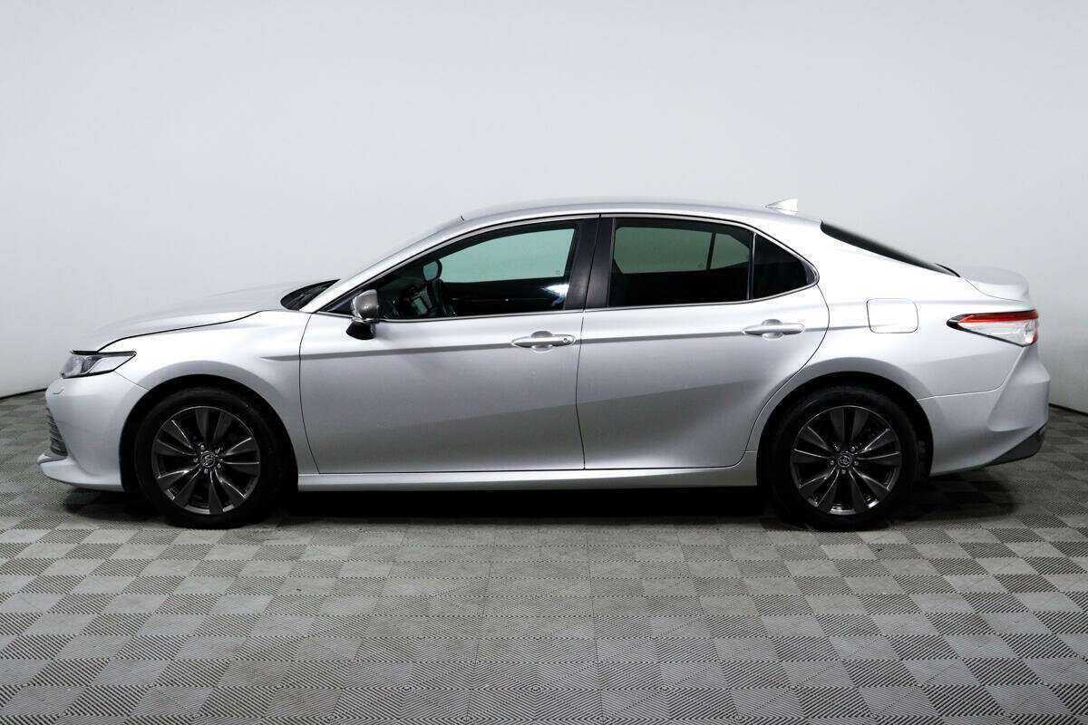 Toyota Camry 2018 года с пробегом. Фото: #7