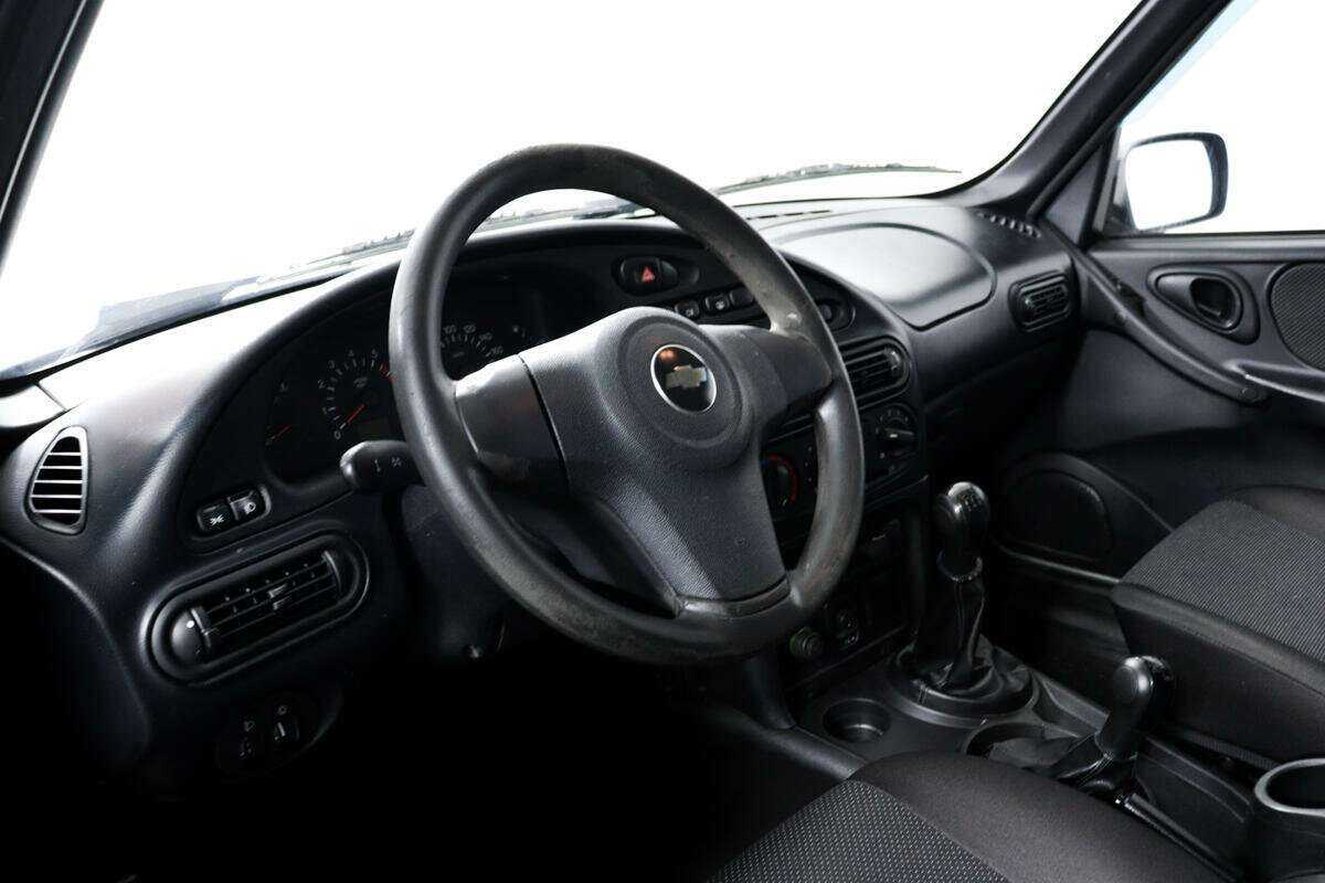 Chevrolet Niva 2014 года с пробегом. Фото: #12