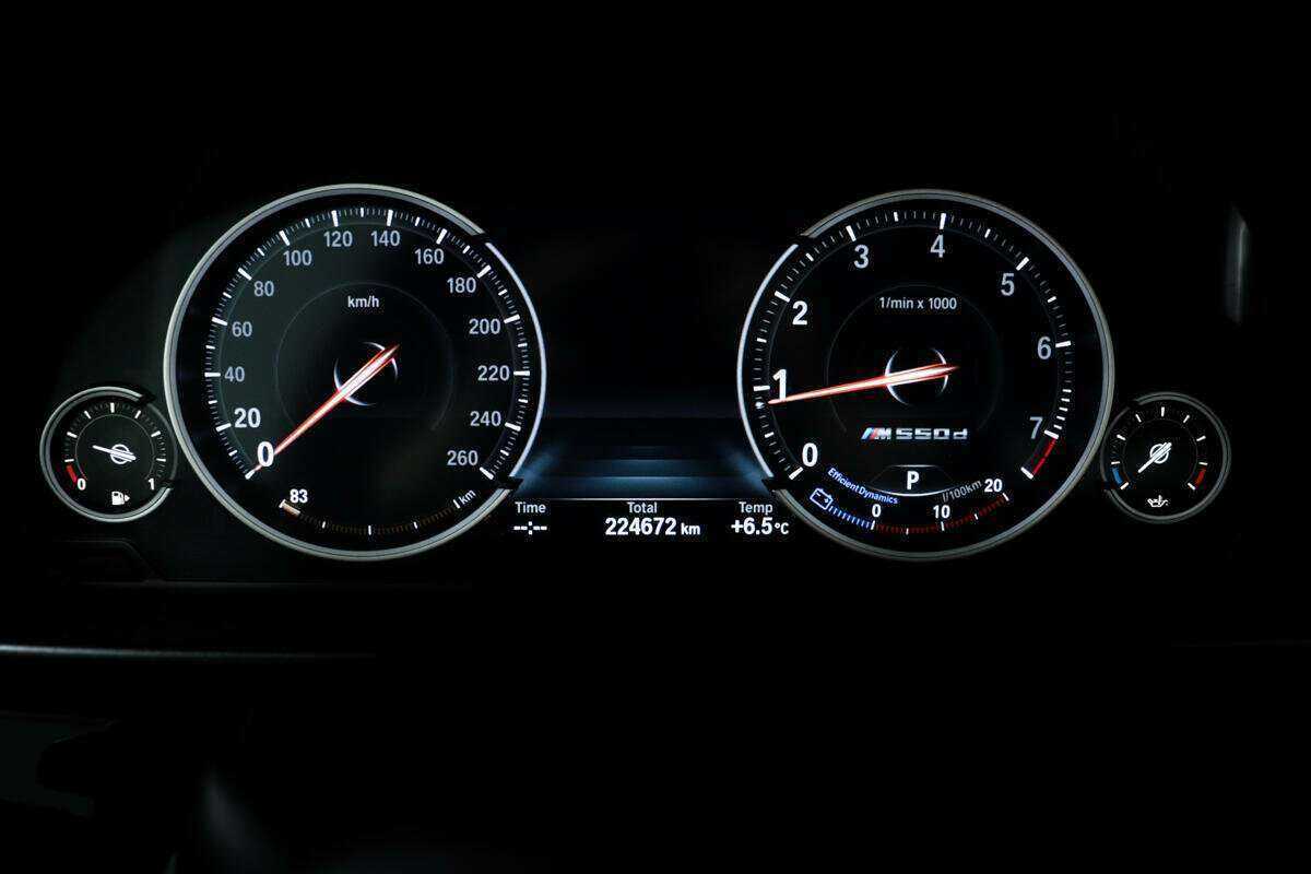 BMW 5 серии 2014 года с пробегом. Фото: #9