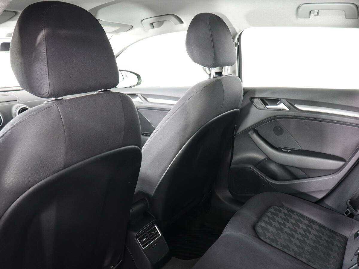 Audi A3 2015 года с пробегом. Фото: #10