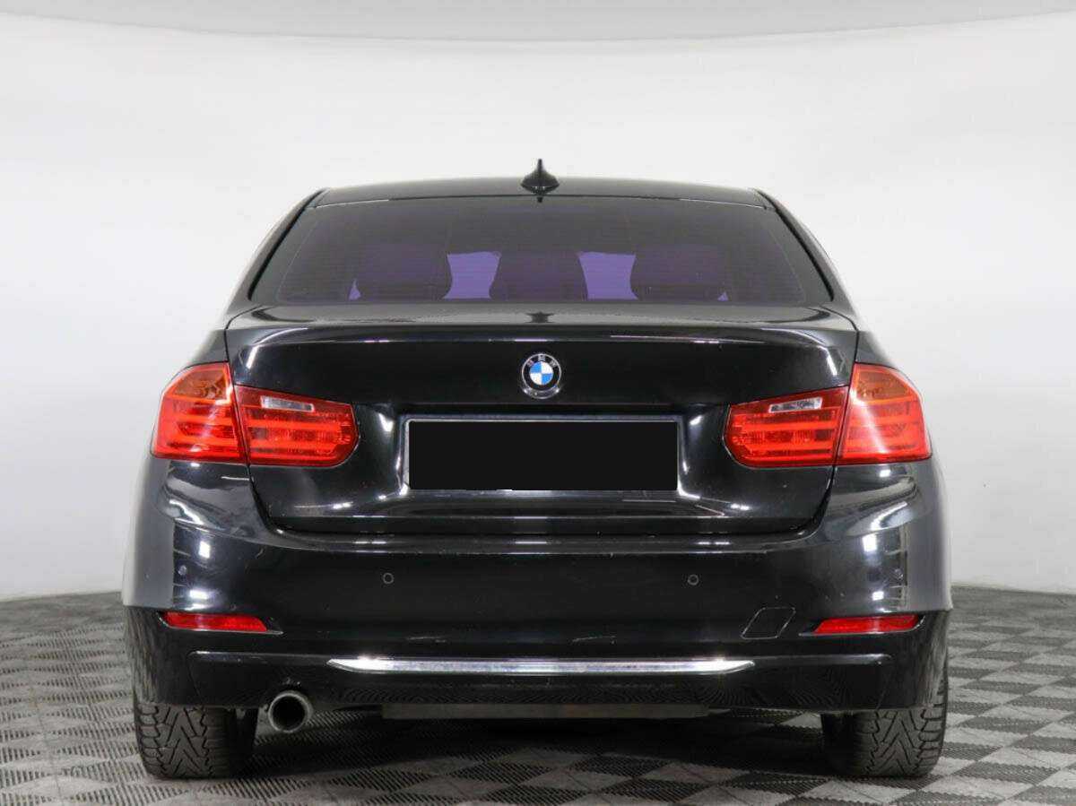 BMW 3 серии 2012 года с пробегом. Фото: #3