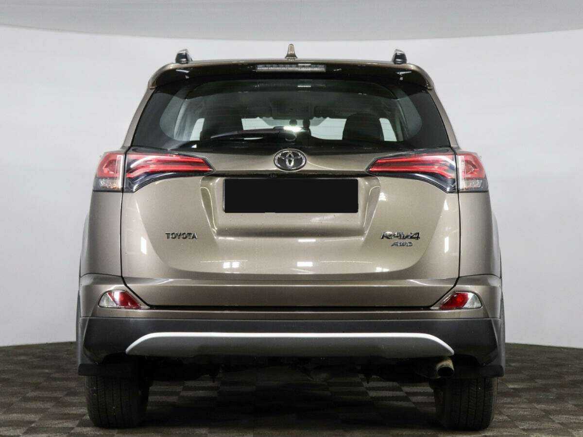 Toyota RAV4 2019 года с пробегом. Фото: #5