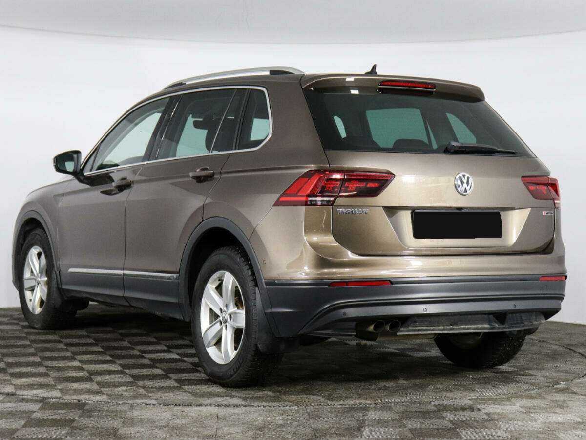 Volkswagen Tiguan 2018 года с пробегом. Фото: #3