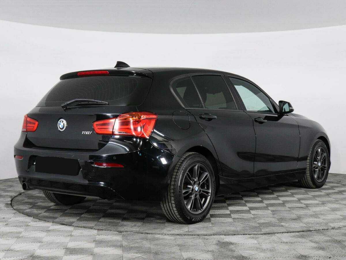 BMW 1 серии 2016 года с пробегом. Фото: #1