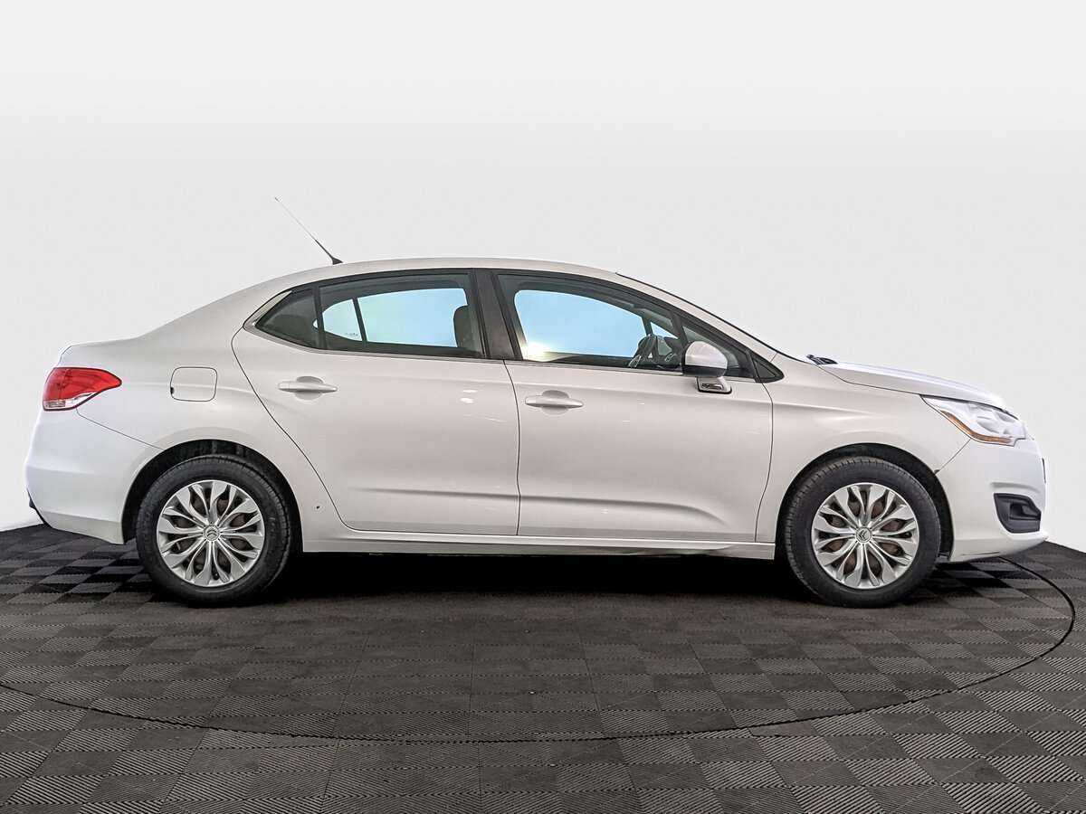Citroen C4 2016 года с пробегом. Фото: #3
