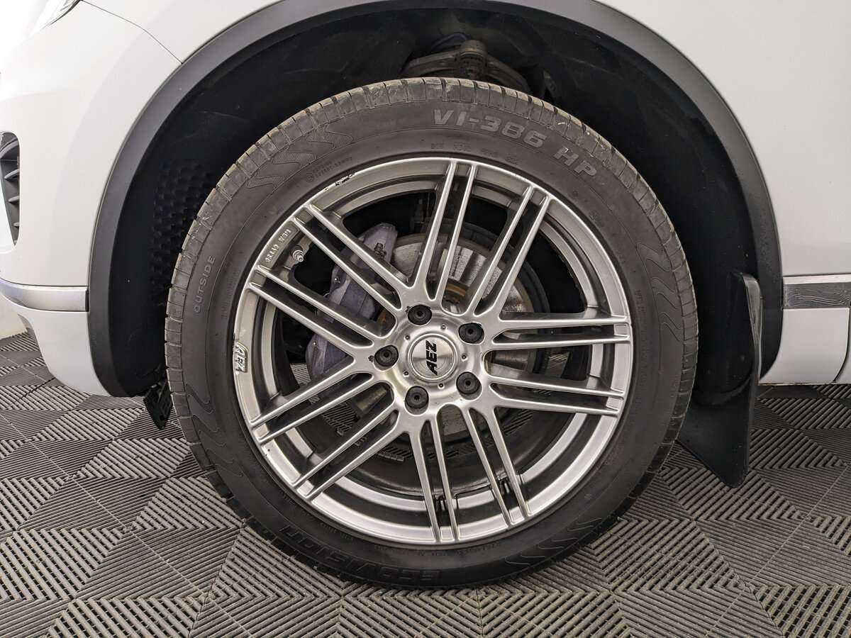 Volkswagen Touareg 2017 года с пробегом. Фото: #11