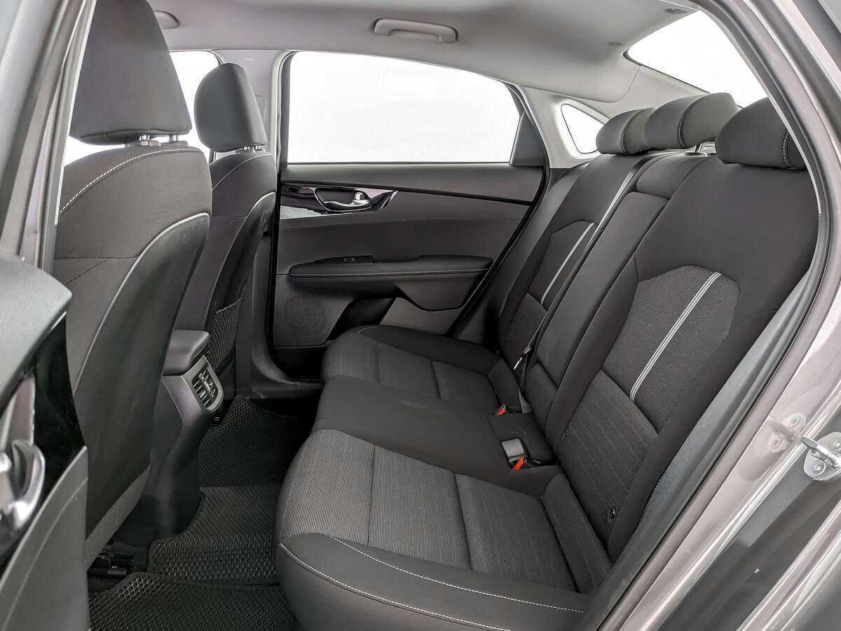 Kia Cerato 2021 года с пробегом. Фото: #9