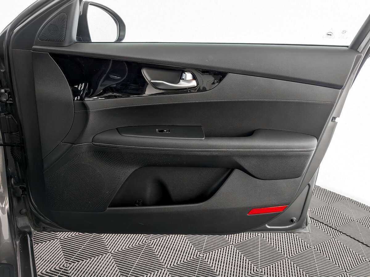 Kia Cerato 2021 года с пробегом. Фото: #19