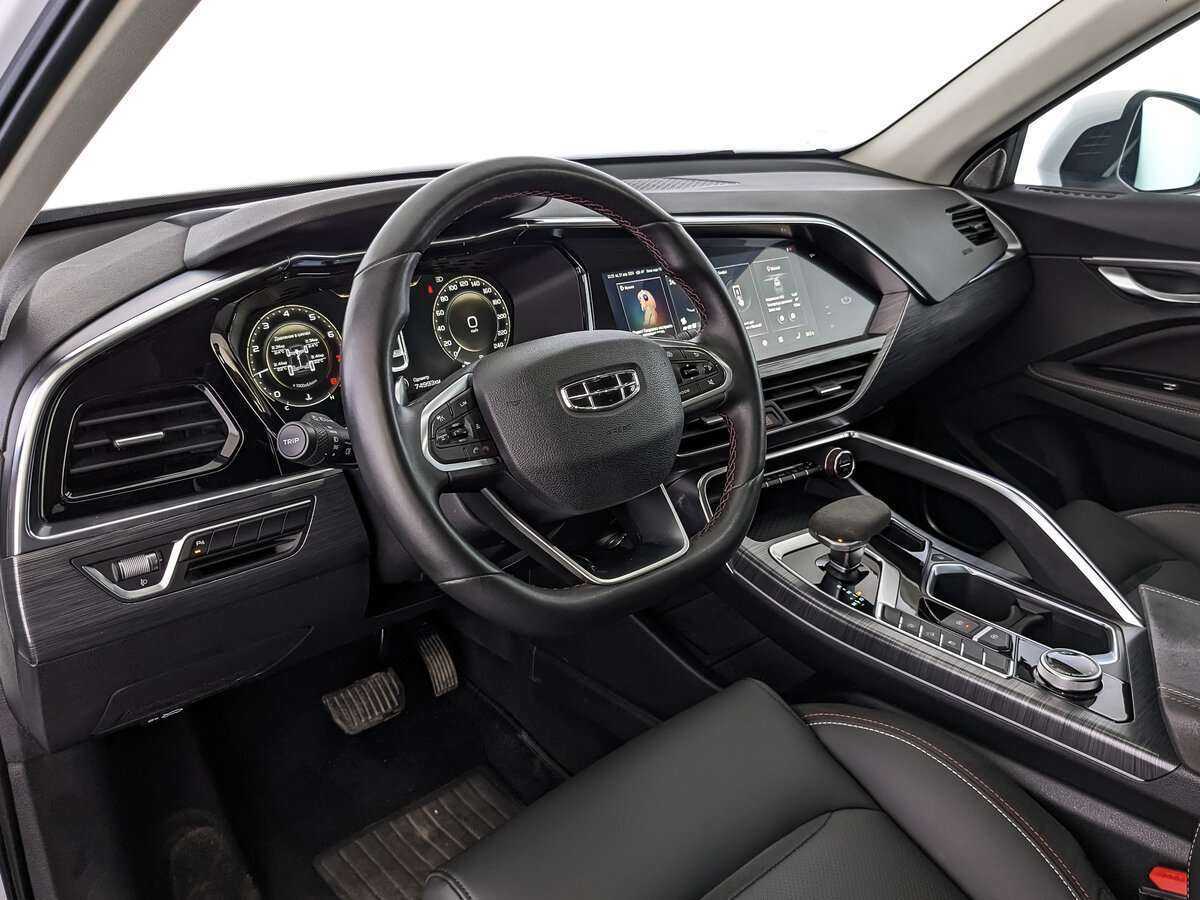 Geely Tugella 2021 года с пробегом. Фото: #10