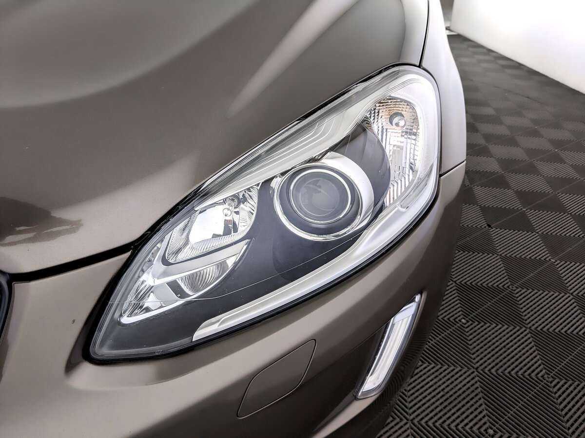 Volvo XC60 2015 года с пробегом. Фото: #15