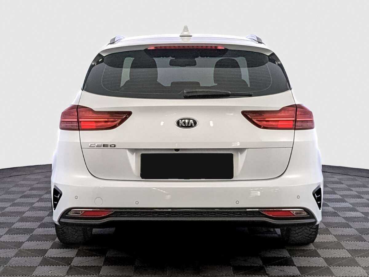 Kia Ceed 2021 года с пробегом. Фото: #5