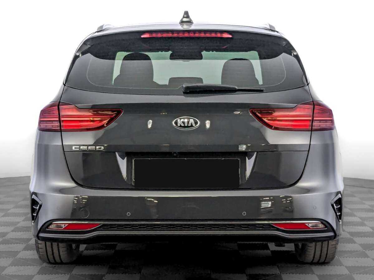 Kia Ceed 2021 года с пробегом. Фото: #5