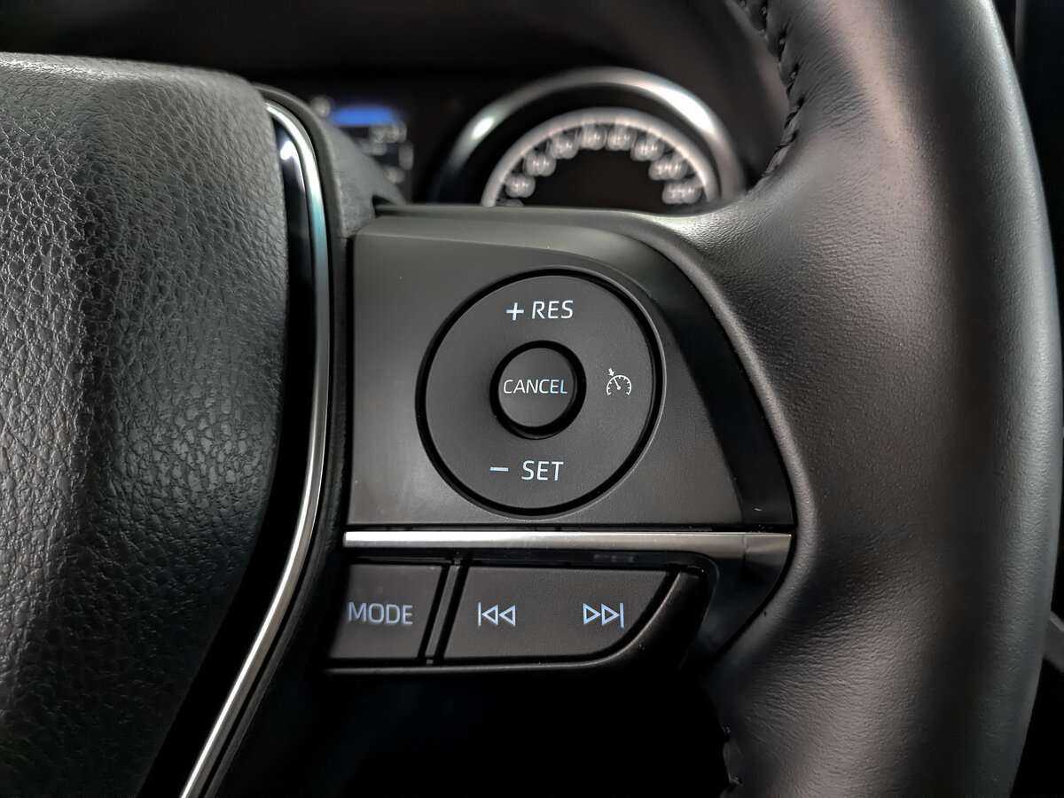 Toyota Camry 2022 года с пробегом. Фото: #24